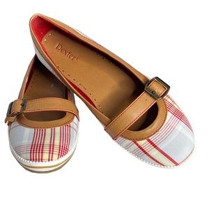 Dexter Plaid Slip On Flats Size 7 NWT